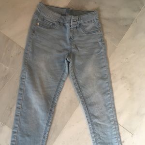 Light wash jeans